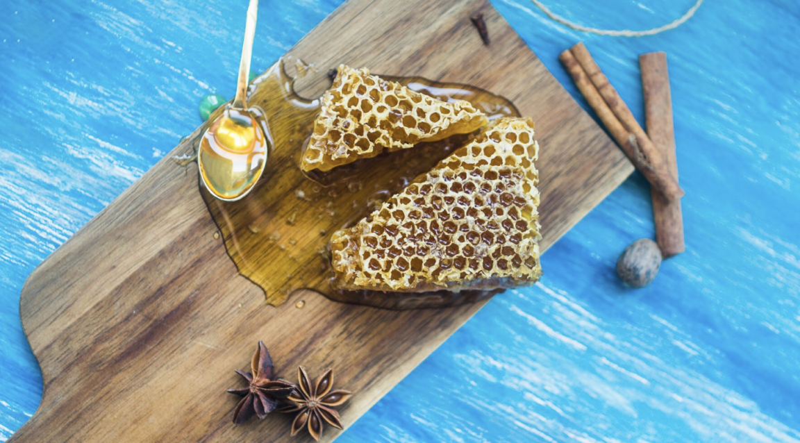 Cannabis and Honey: A Combination for Wellness